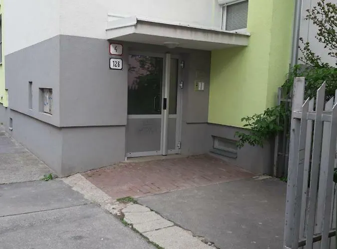 Apartment Bratislava Central * Bratislava